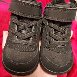 Nike Toddler 4c