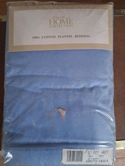 NEW--Eddie Bauer Home Collection/Solid Blue Flannel Twin Bedding Set--$15