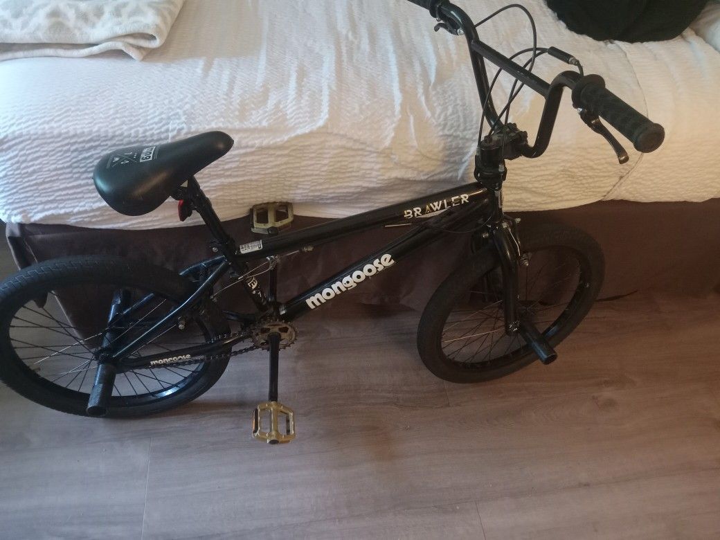 Mongoose 20inch BMX Bike