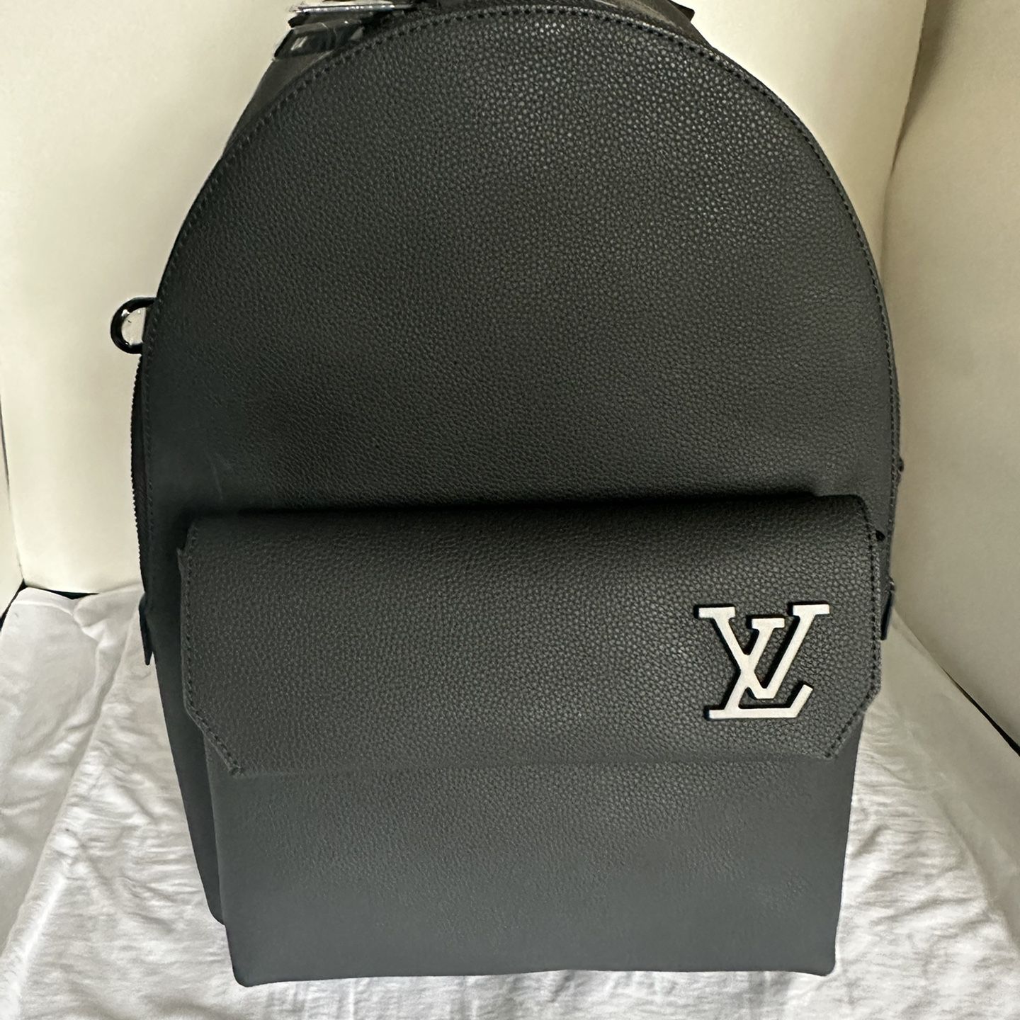 Louis Vuitton Christopher Backpack Monogram GM Prism for Sale in Phoenix,  AZ - OfferUp