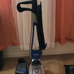 Kirby 2-in-1 vacuum cleaner and carpet washer