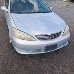 2005 Toyota Camera 