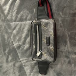 Gucci Crossbody Bag For Men’s