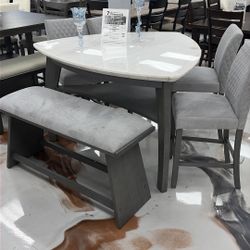 Table 4 Chairs with Bench 