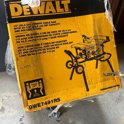 DWE7491RS New In Box, $699 At Home depot