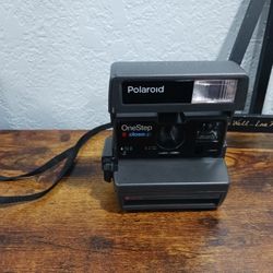 Vintage Polaroid OneStep Closeup 600 Instant Film Camera - Tested & Working