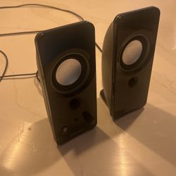 Insignia bluetooth stereo Speakers