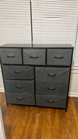 Drawer dresser