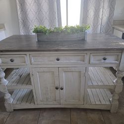 Stonegate Solid Wood kitchen Island