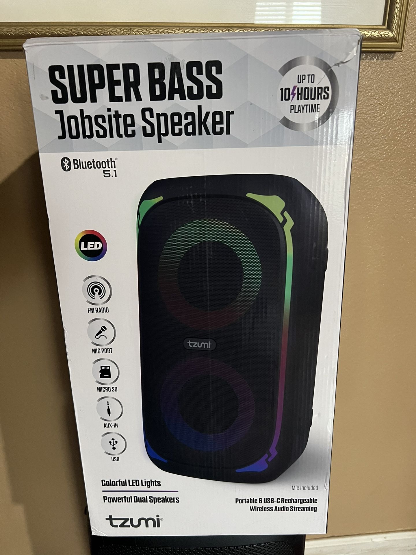 Tzuni Súper Bass Bluetooth Speaker