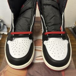 DS Air Jordan 1 Retro High OG “Black Toe Reimagined” Men’s size 9.5