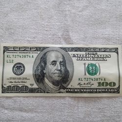 Older $100 U.S. Bill / Currency