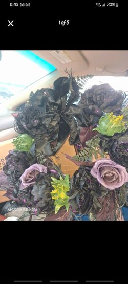 Halloween themed wreath