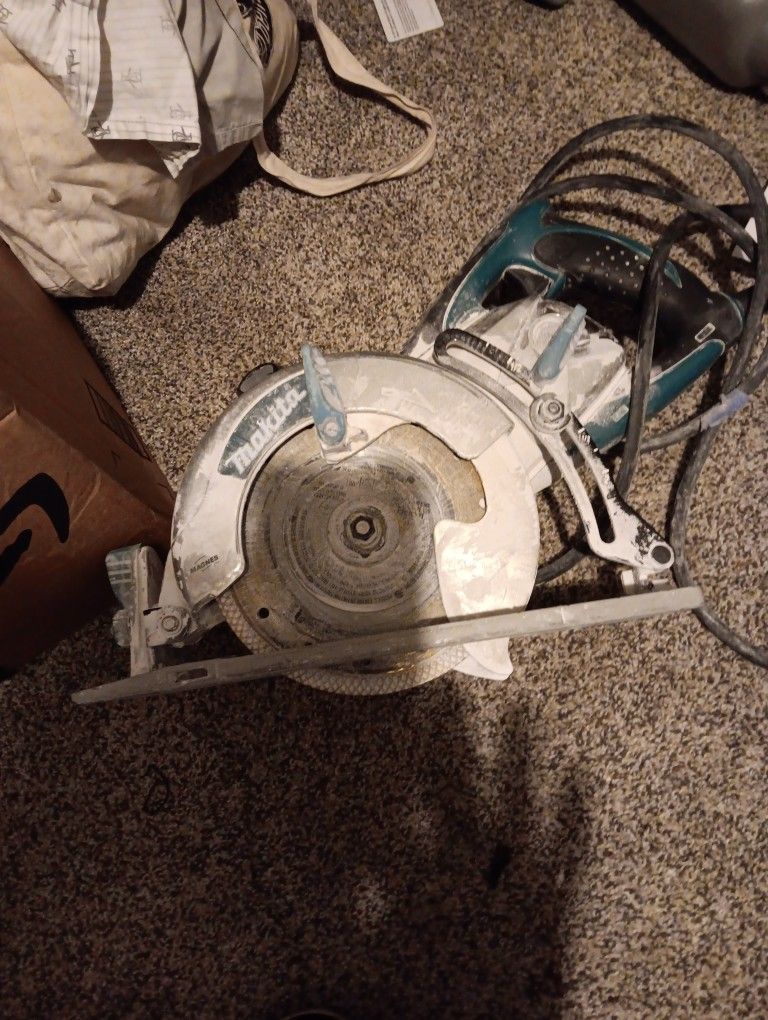 Marital Saw .machine