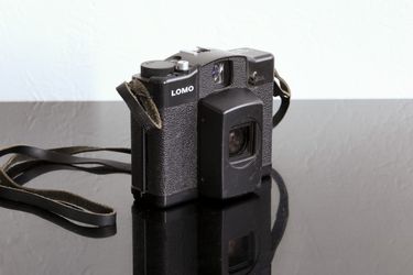 Lomography LC-A 120 Medium Format Point And Shoot Camera
