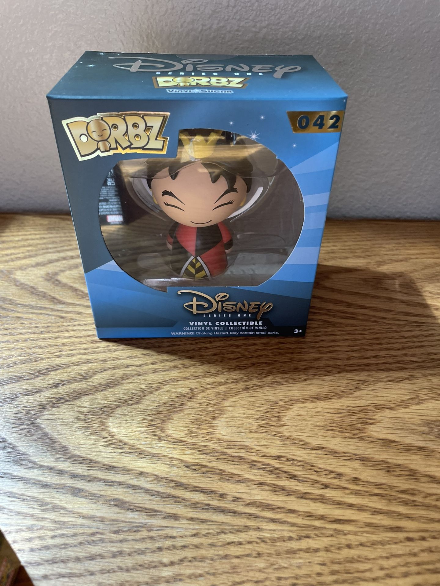 FUNKO DORBZ Disney Queen Of Hearts  #042