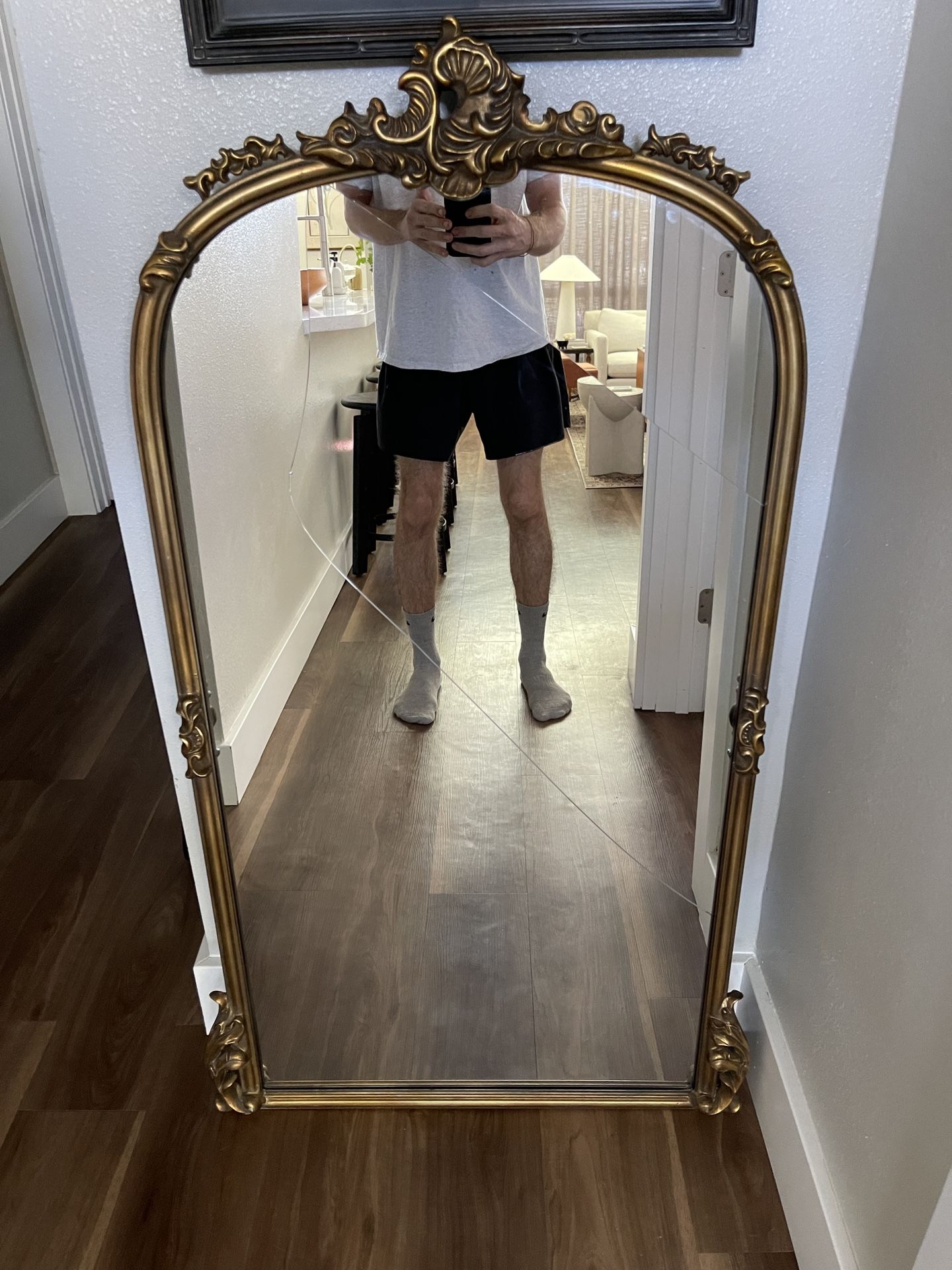 Arhaus Amelie Wall Mirror - Brass (Cracked)