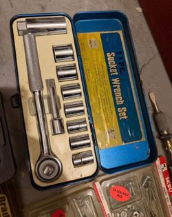 Hand tools and socket set
