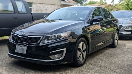 Kia Optima Hybrid Daily Driver