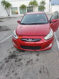 2013 Hyundai Accent
