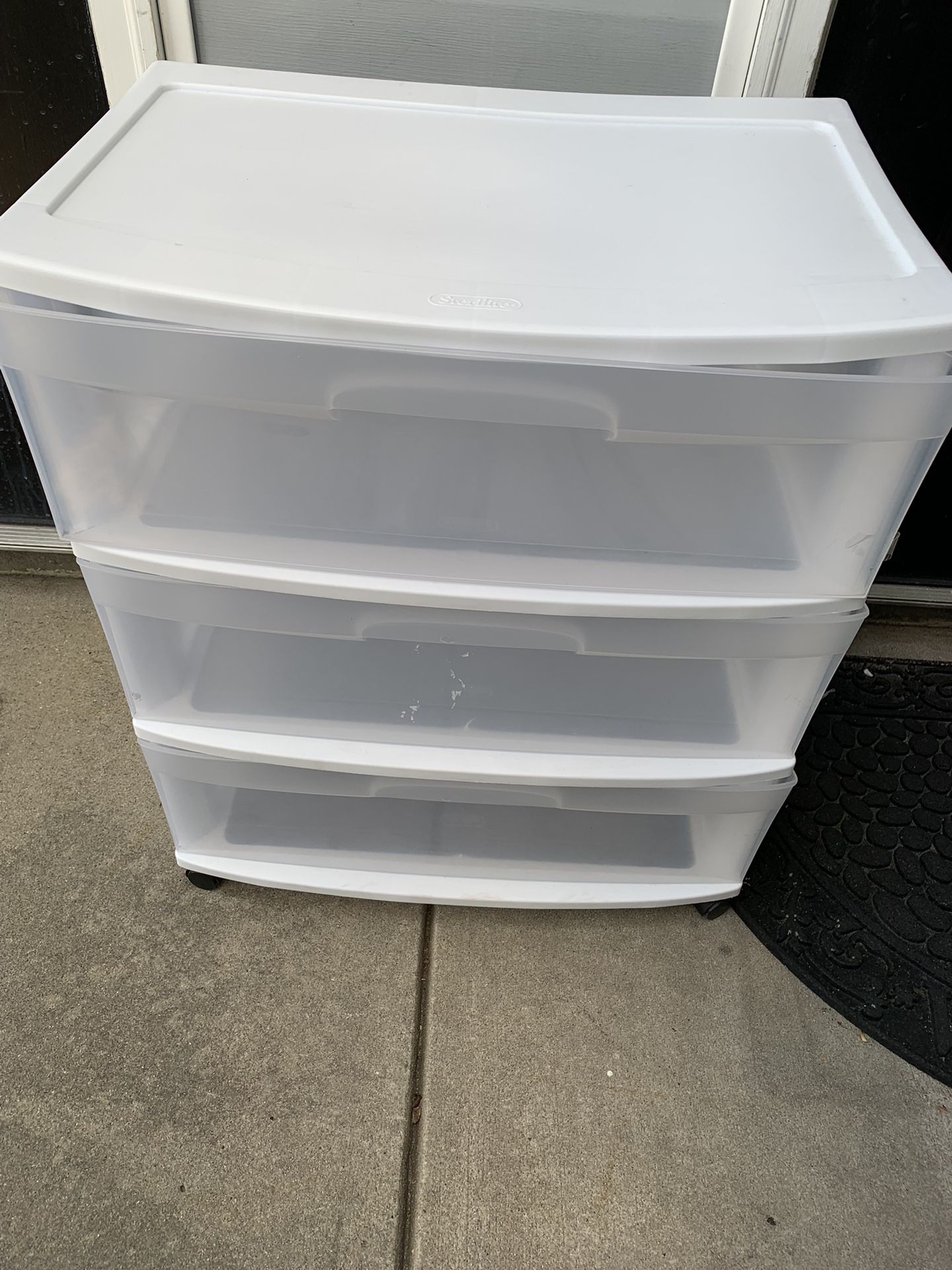 Sterilite Three White Storage Drawers With Wheels Used Good