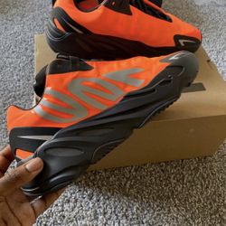 Yeezy 700 MNVN “orange”