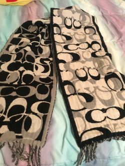 COACH SCARF