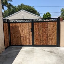 Custom Gates 