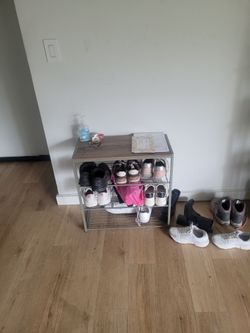Shoe rack