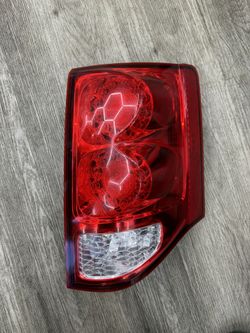 Taillight 2011-2019 Dodge Grand Caravan 