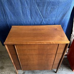 Drexel Parallel Bedroom Set Dresser Mirror Tall Dresser Bed Frame 