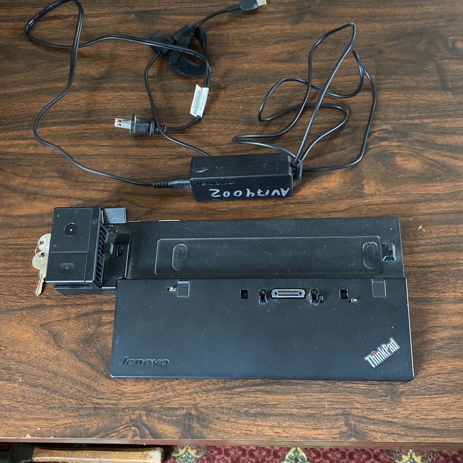 Lenovo Think Pad Ultra Dock