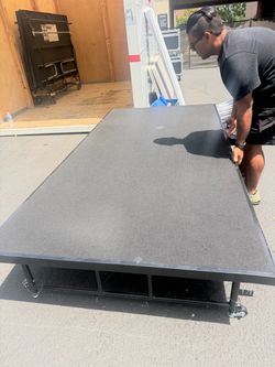 4’x8’ portable stages ( like new )