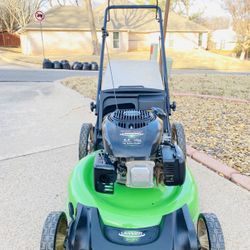 Lawnboy 21” Push Mower With Bag 