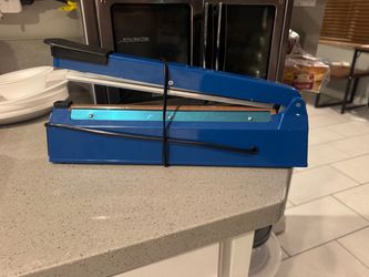 Heat sealer