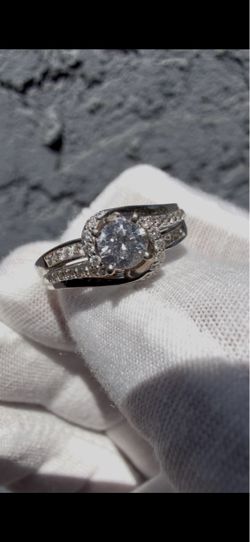 14k Gold Diamond Ring