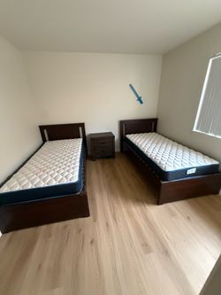 Twin Bed Set (2 qty)