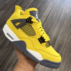 Jordan 4 Retro Lightning New Mens 9