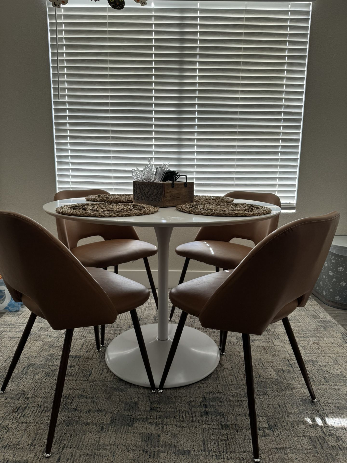 Dining Table With 4 Chairs