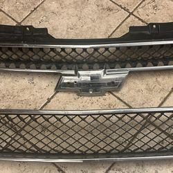 2007-2014 Chevrolet Tahoe OEM Grill