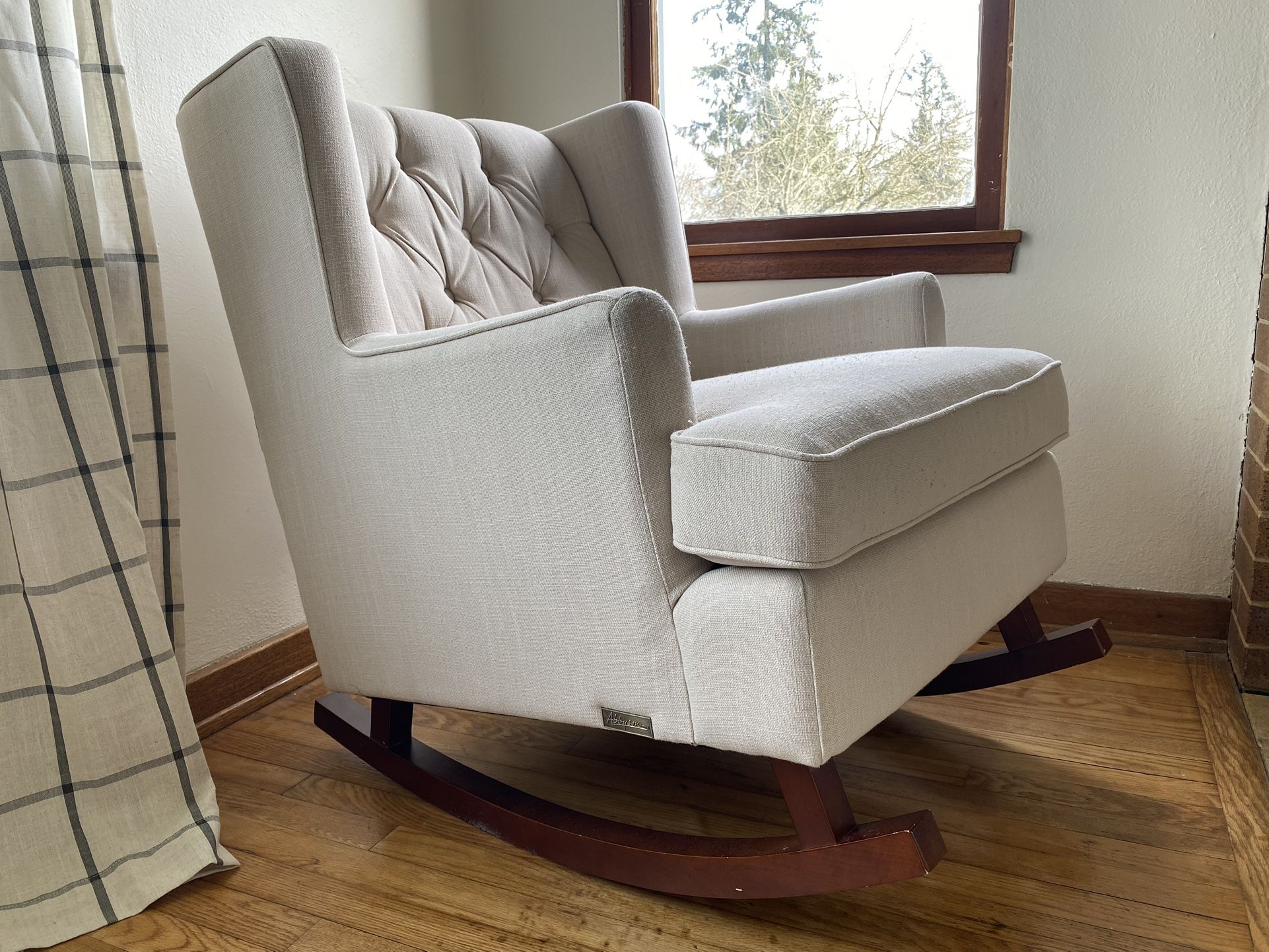 Tufted Linen Rocking Chair
