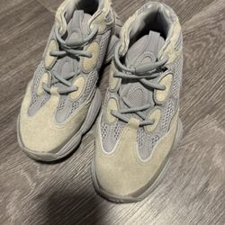Yeezy 500 Salt 