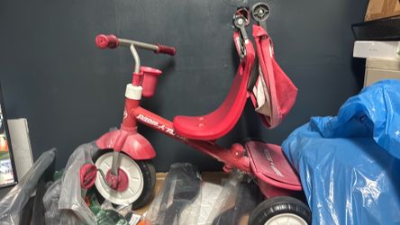 Tricycle toddler