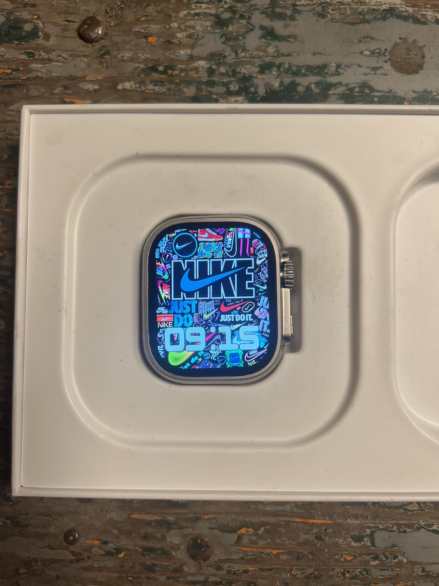 Apple Watch Ultra Clone