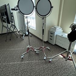 Studio lights 