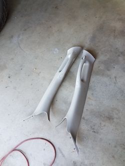 Dodge ram windshield side pilars
