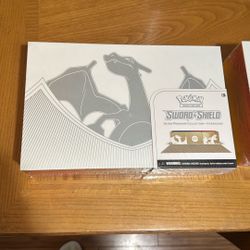 Pokémon sword and shield ultra premium charizard