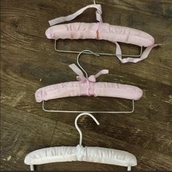 EUC / VGUC Child Size Cloth Clothes Hangers Bundle