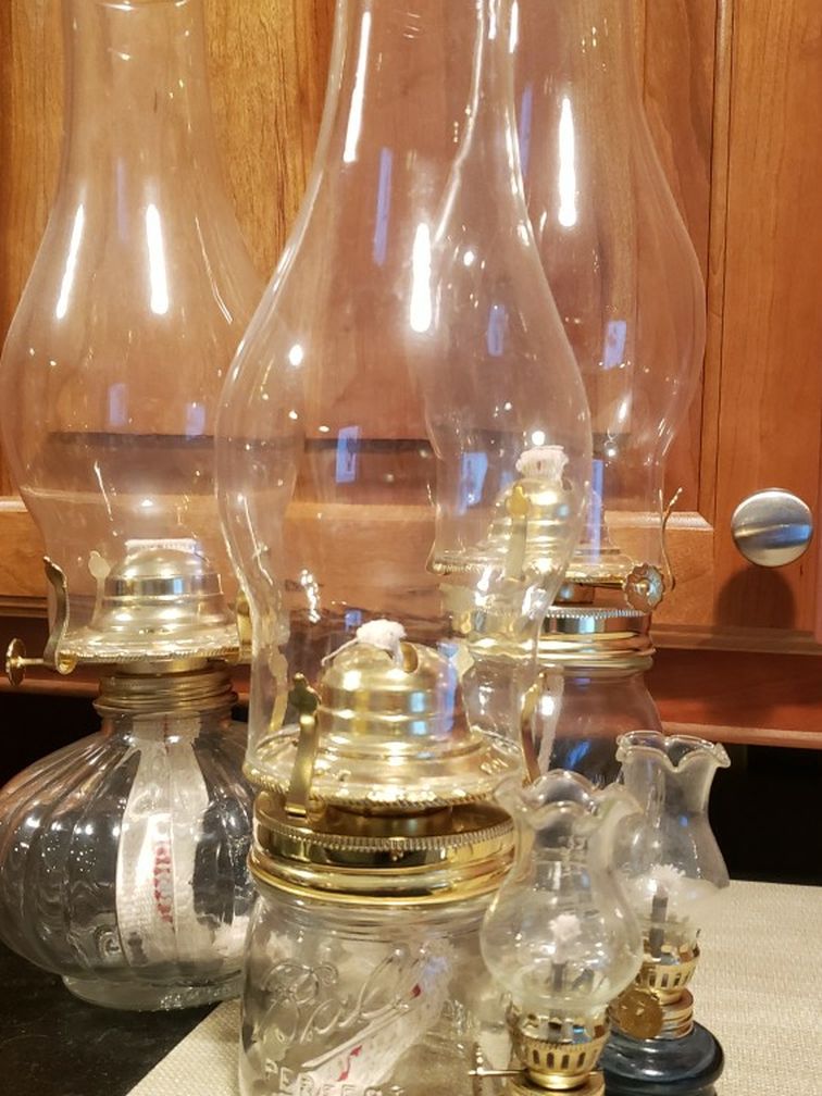 Lot Of Hurricane lamps All New Wicks