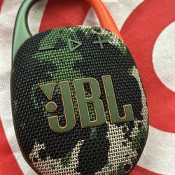 Like New JBL Clip5